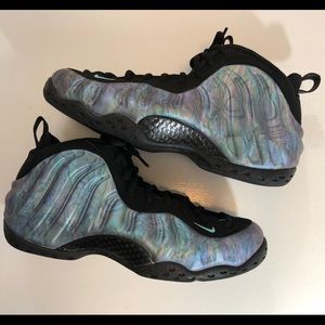 Pre-Owned Nike Air Foamposite One PRM Abalone